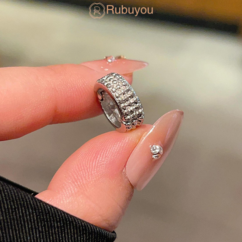 Rubuyou กิ๊บติดผมถักเปียกลมสีเงินสำหรับผู้หญิง สไตล์น่ารักเก๋ เหมาะสำหรับผมดัดลอน-COD ราคา ถูกที่สุด ดีลบีเคเค แกลเลอรีภาพที่ 9