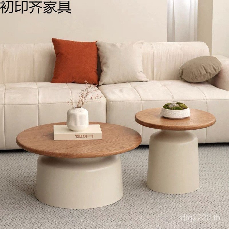 ครีมโต๊ะกาแฟสไตล์ครัวเรือน Martini Influencer Apartment Iron โต๊ะกาแฟขนาดเล็ก Apartment รอบห้องนั่งเ