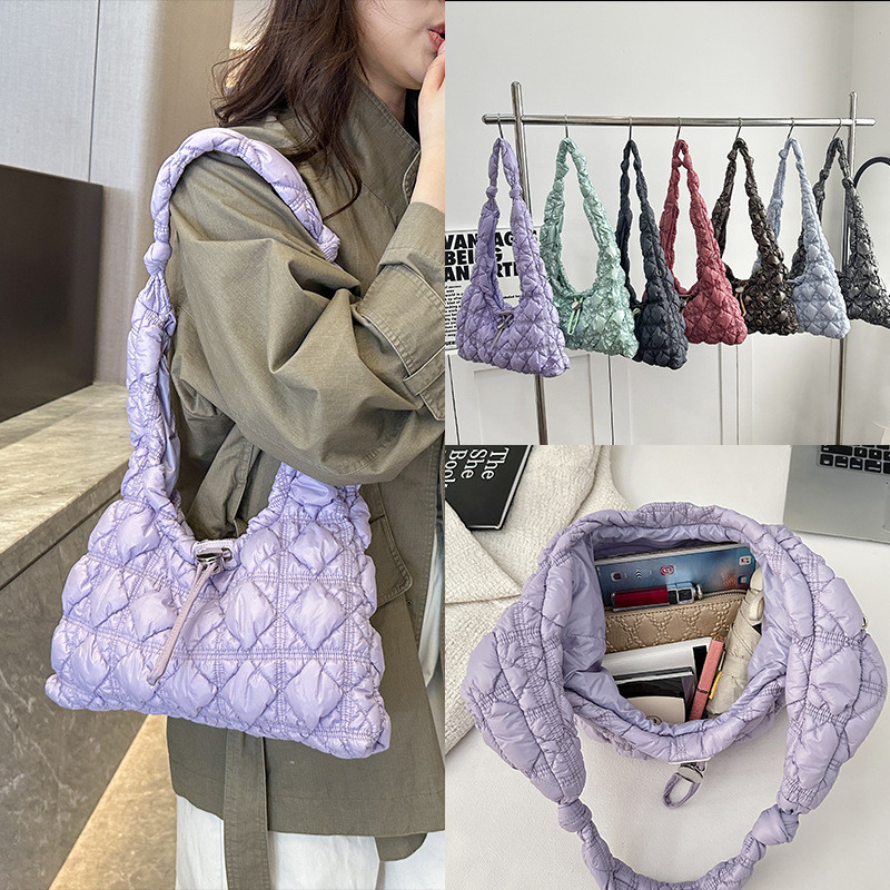 Cloud Bag ดีไซน์ใหม่ สไตล์.Simple Bubble กระเป๋าถือขนาดใหญ่ มีสายคล้อง.Drawstring tote ที่เหมาะสำหรับทุกการแต่งตัว