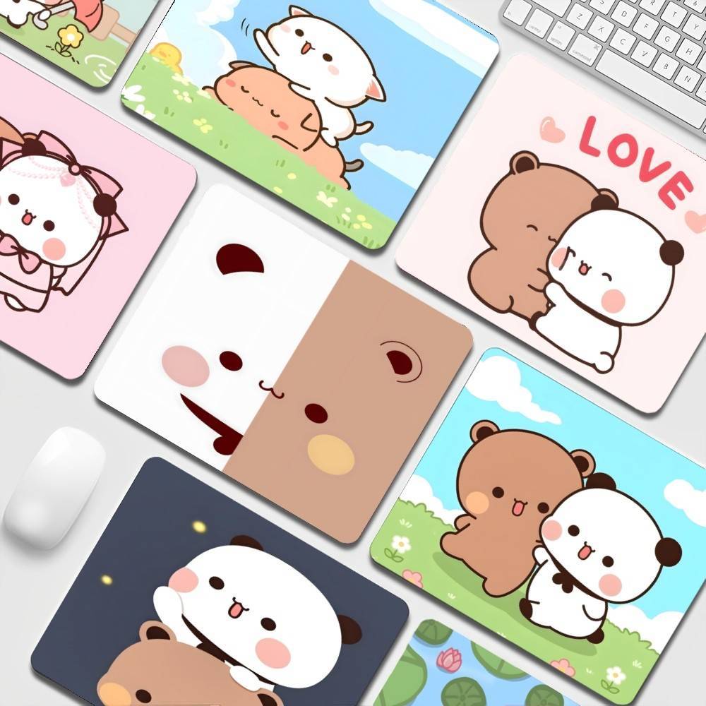 หมีการ์ตูน Kawaii D-Dudu B-Bubu ภาพเคลื่อนไหวการ์ตูนอะนิเมะ Gaming Mouse Pad คีย์บอร์ดแผ่นรองเม้าส์ Smooth บริษัทการเขียนโต๊ะ Mats