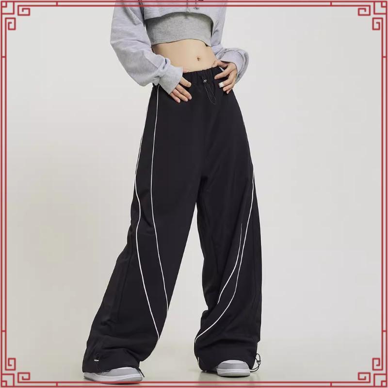 EMILIA SHOP กางเกงขายาว กางเกงคาร์โก้ผู้หญิง คาร์โก้ กางเกง ดูสวยงาม chic Popular ง่ายๆ WGK24203DF 1