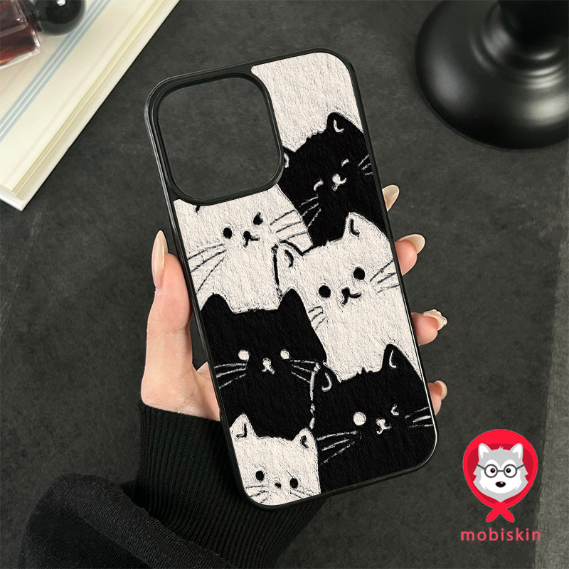 เคสโทรศัพท์ สำหรับ iPhone 11 13 16 ProMax 17 Case iPhone 13 14 15 ProMax 12 13 ProMaxแมวสีขาวและแมวสีดำ อะคริลิค 2 in 1