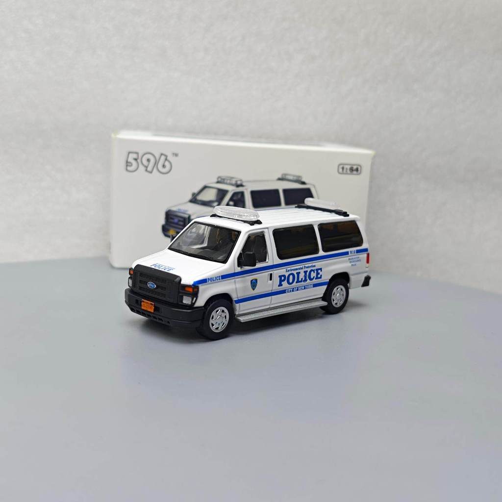 596 1: 64 Ford E-Series Vans New York สถานีตํารวจป้องกันสิ่งแวดล้อม 596-112
