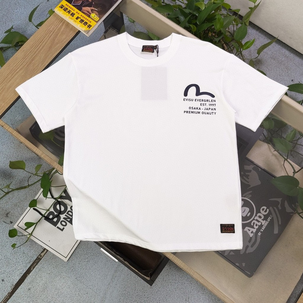 EVISU/God of Fortune 2026 ขนาดใหญ่ 6XL Star รอบคอแขนสั้นเสื้อยืดคู่สไตล์ผู้ชายหรูหรา Slim-fit Slimme