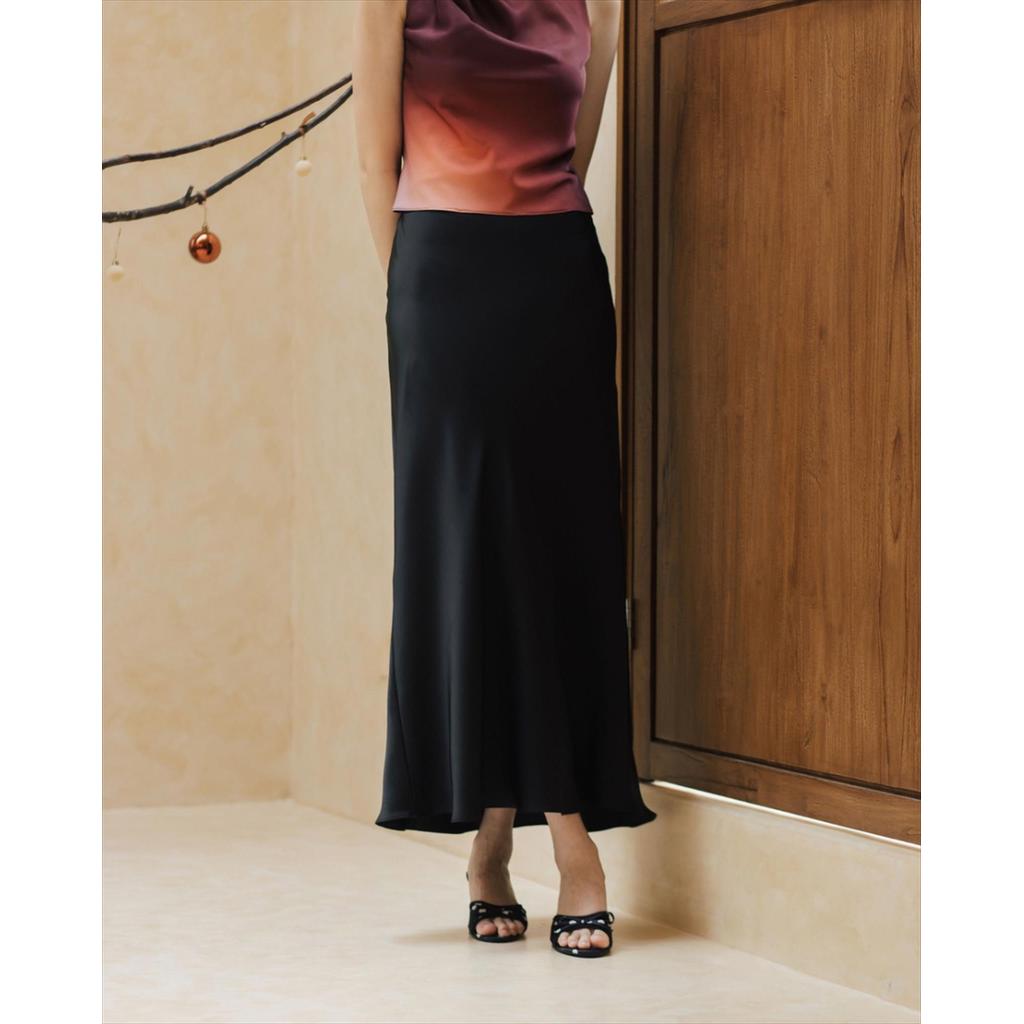 Misse - กระโปรง Cella - กระโปรงแม็กซี่ซาติน