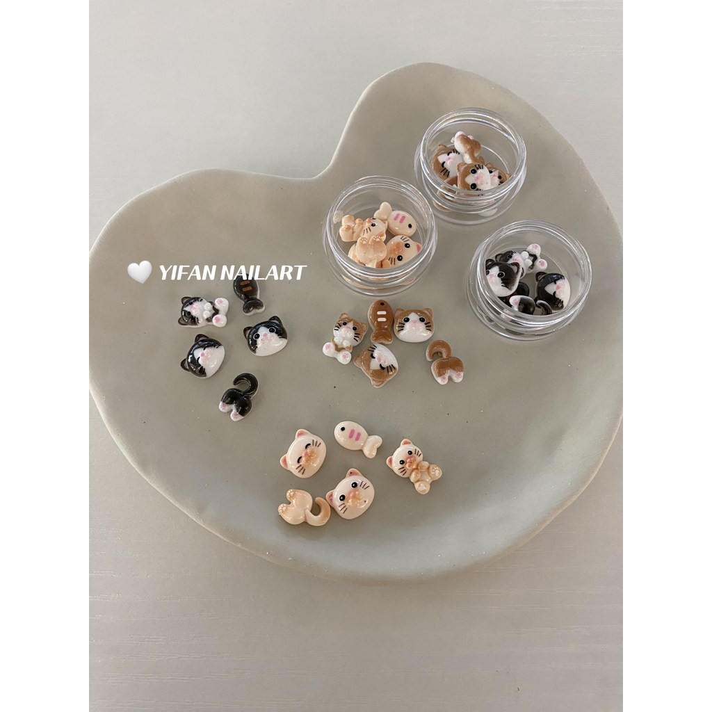 YIFNAIL [วัสดุสไตล์เกาหลี] Cute Cat Peach Cat Butt Fat Fish Nails Accessories Q26
