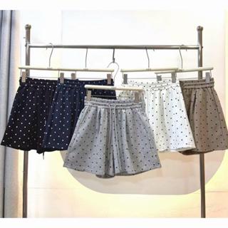 กางเกงขาสั้นลายจุดสุดนารัก มีกระเป๋าข้าง ผ้านาโน #4800