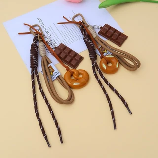 Ins สไตล์ Pretzel ขนมปังพวงกุญแจน่ารักจําลองอาหาร Key แหวนสําหรับกระเป๋าถือเครื่องประดับ