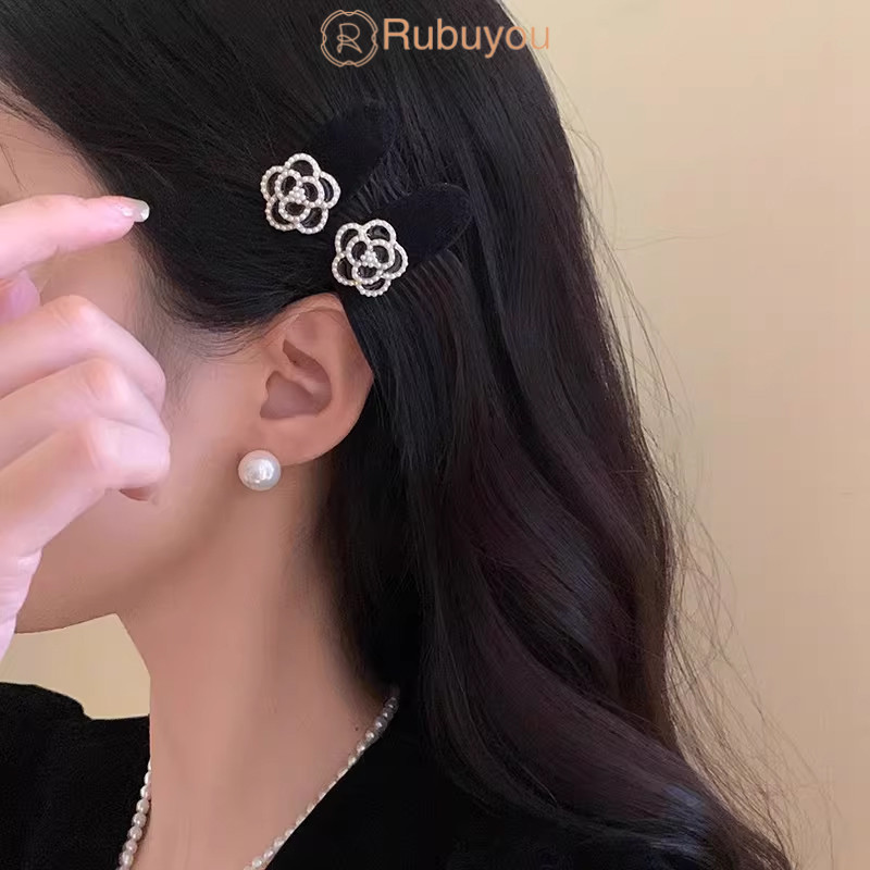 Rubuyou กิ๊บติดผมสไตล์ฝรั่งเศสหรูหรา ประดับไข่มุกเทียมและดอกคามิเลีย สำหรับผู้หญิง ผิวสัมผัสกำมะหยี่-COD💕