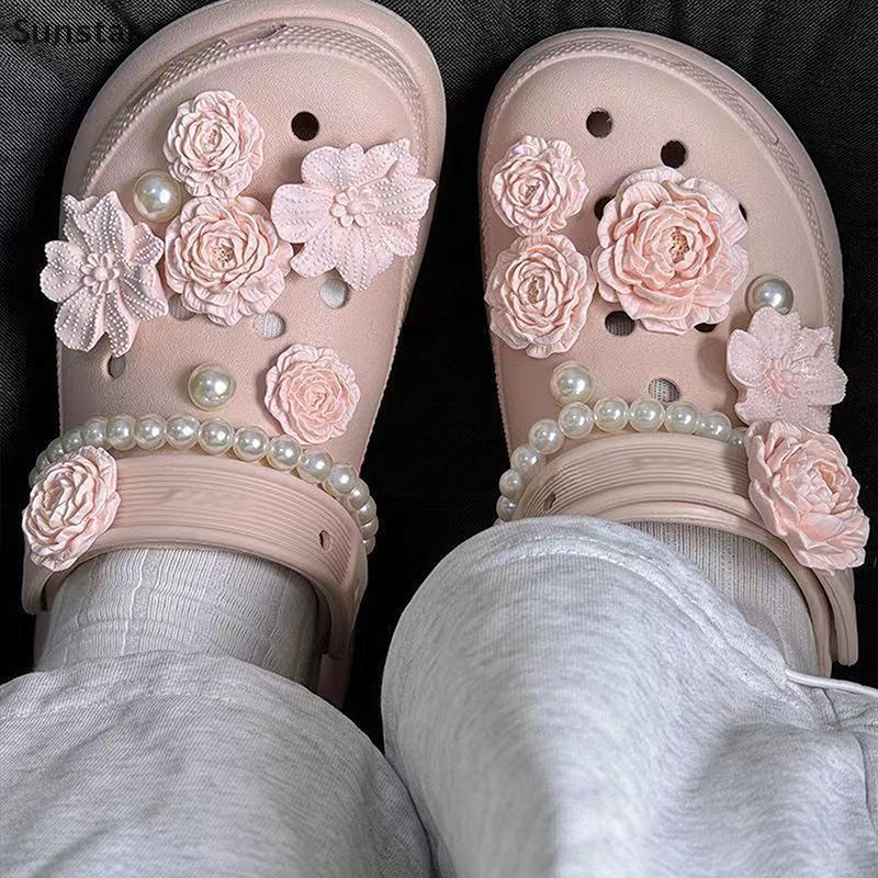 Sunstar 8/17 ชิ้นแฟชั่นฤดูร้อนหลุมรองเท้า Charms อุปกรณ์เสริมหัวเข็มขัดขั้นสูง Bouquet Pearl Chain DIY 3D ดอกไม้รองเท้าตกแต่ง ราคา ถูกที่สุด ดีลบีเคเค แกลเลอรีภาพที่ 6