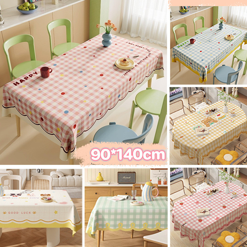COD ผ้าคลุมโต๊ะ PVC กันน้ำ ป้องกันน้ำมัน ป้องกันการลวก ทนความร้อนสูง ลายสก็อต สไตล์น่ารัก