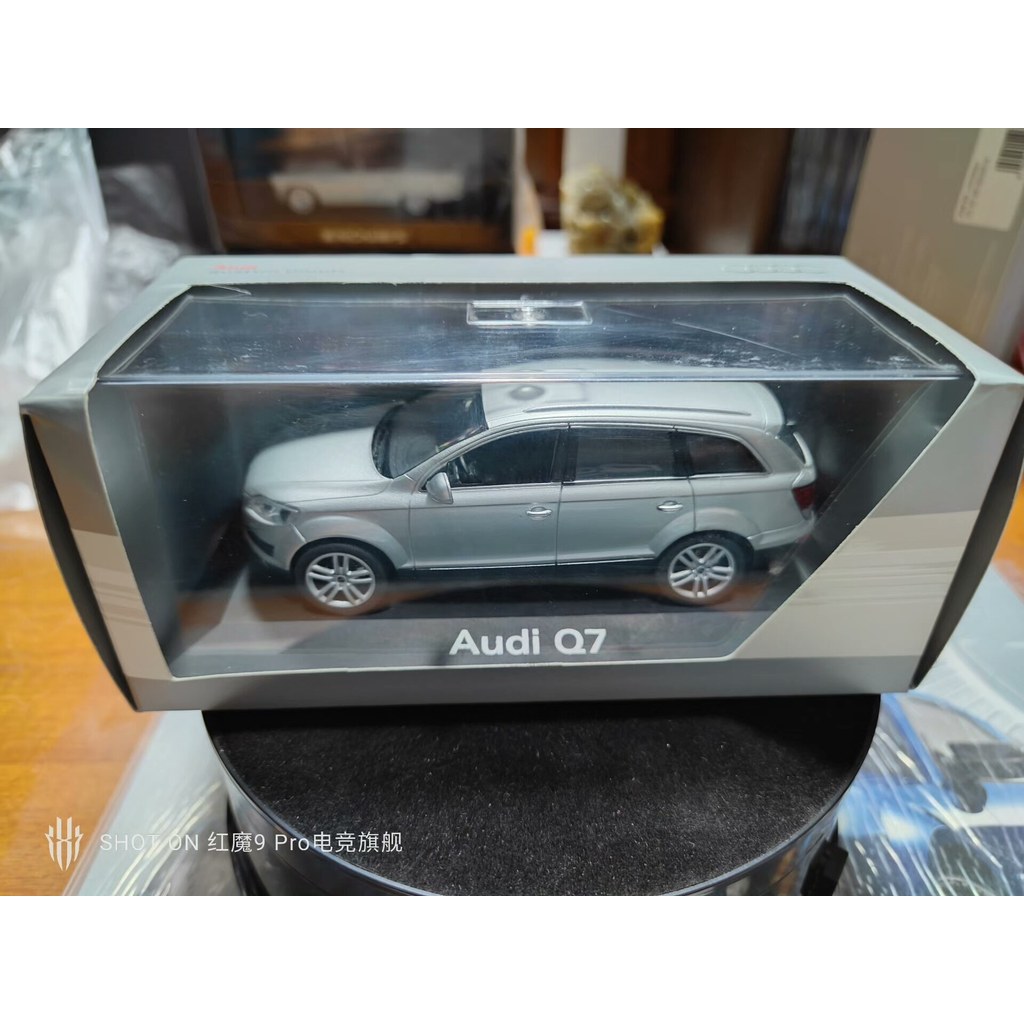 Schuco 1: 87 Audi q7 Wrong Box หากสนใจ "I Want" Talk to Me Privately~