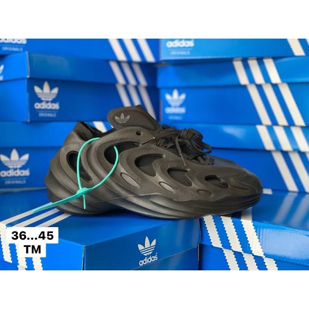 รองเท้าผ้าใบโฟมน้ําหนักเบา มีไซส์36-45 พร้อมกล่อง UI8P