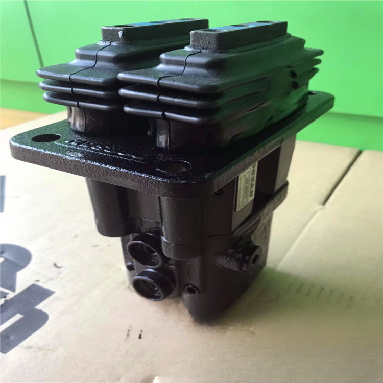 ชุดประกอบวาล์วเหยียบสำหรับรถขุด Doosan DX150/DX225/DX260/DX300/DX370/DX420/DX500