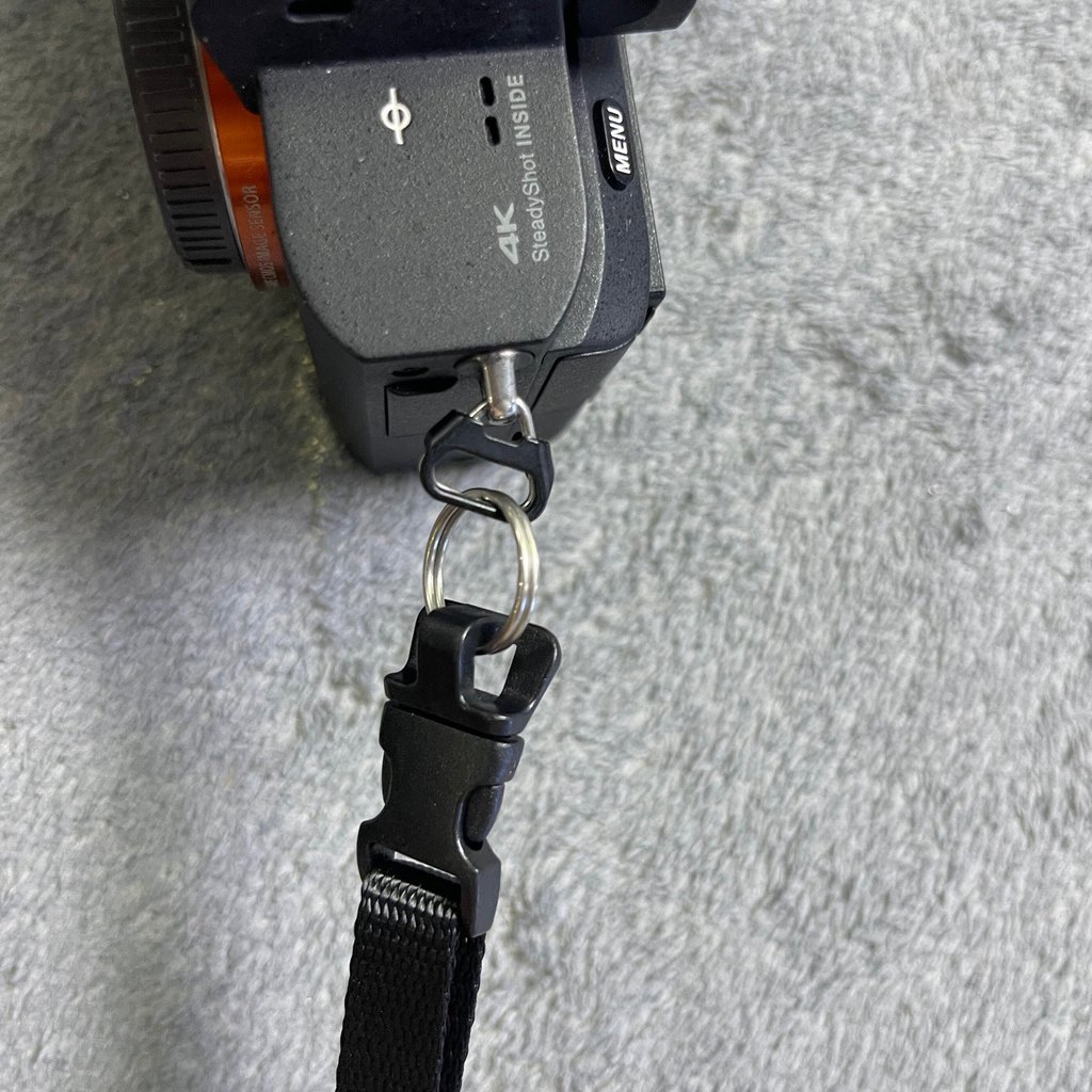 เหมาะสําหรับ Sony a6000a6500a7m3m4R4R2a7c Sony a7R4 Micro สายคล้องไหล่เดี่ยว Quick Release Buckle