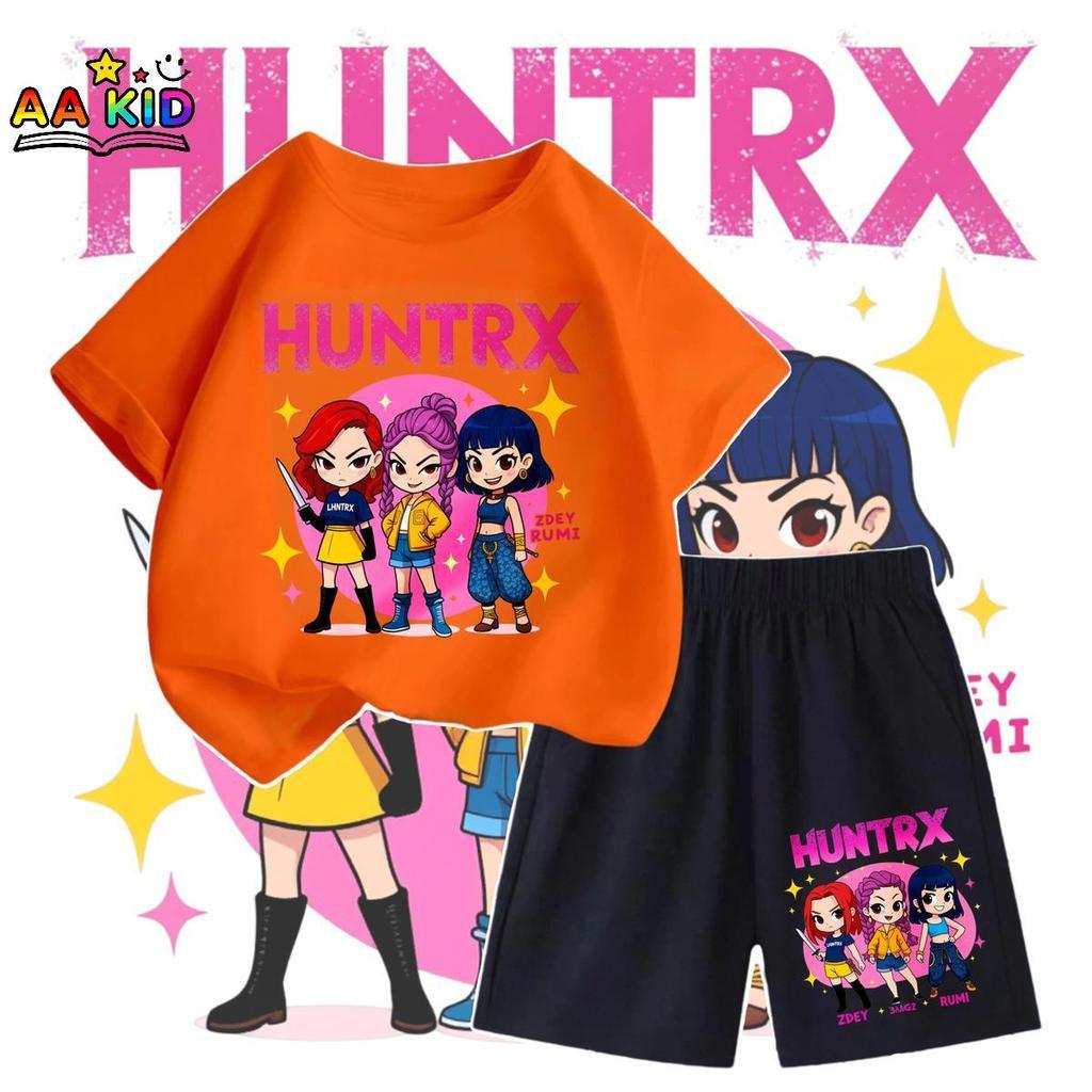 [COD] ใหม่!! !    ชุดเสื้อยืดกับกางเกงขาสั้นสำหรับเด็กผู้หญิงปี 2026 รุ่น ‘HUNTRX’! ดีไซน์ตัวการ์ตูนน่ารักสไตล์สตรีท แฟช ราคา ถูกที่สุด ดีลบีเคเค แกลเลอรีภาพที่ 9