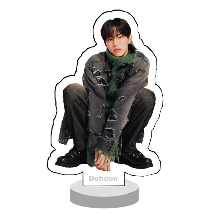รูป STANDEE ARILIK KPOP BOYBAND TWS - Doohon