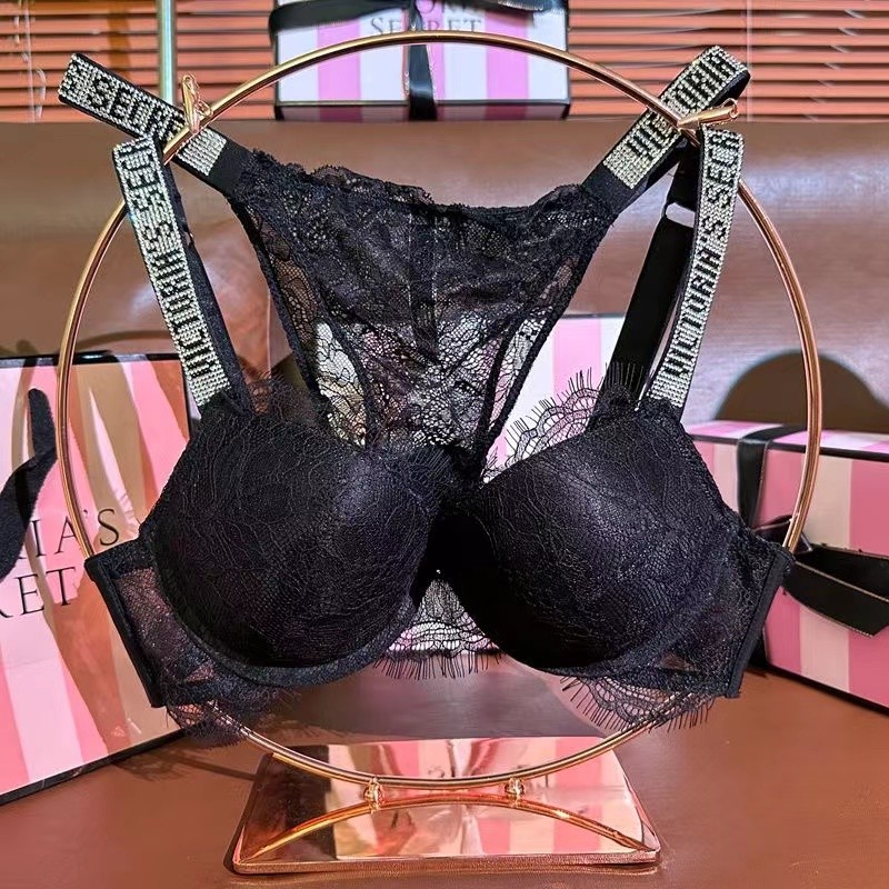 ชุดชั้นในลูกไม้ Rhinestone แบบ Push Up พร้อมกางเกง 2 ชิ้น