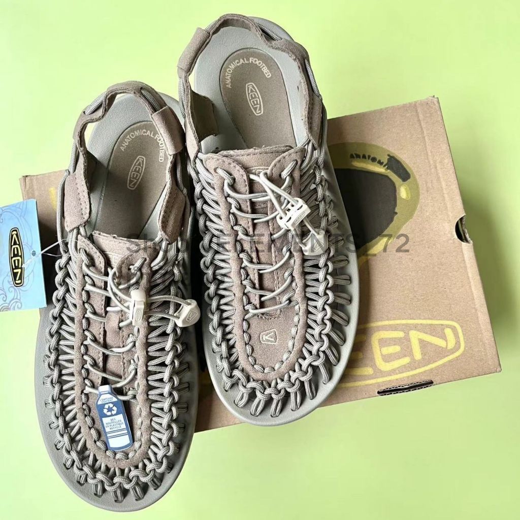 Keen Uneek ของแทั (กากี) รองเท้าแตะกีฬากลางแจ้ง ทำด้วยมือ 100% ระบายอากาศได้ดี ใส่ได้ทั้งชายและหญิง