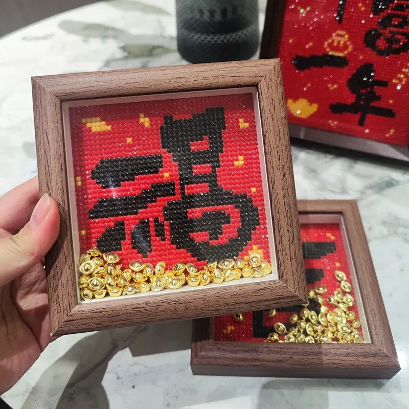 พร้อมกรอบไม้ภาพวาดเพชร2025 Blessing พร้อมกรอบไม้สติกเกอร์เพชร Cross Stitch สไตล์จีน Blessing เพชรประ