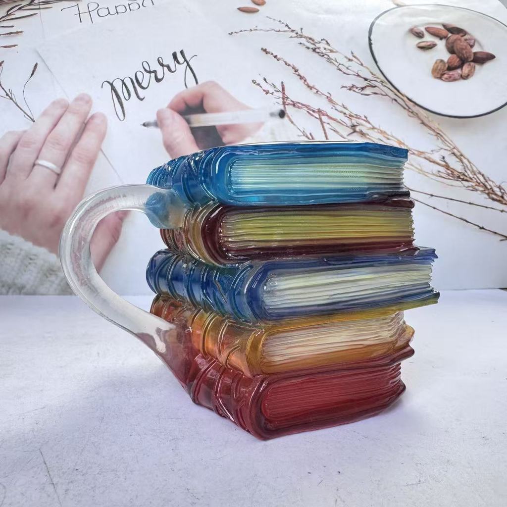 New PaintedBookMug Painted Book Cup3D Painted books, coffee cups, stacked books, horse mugs