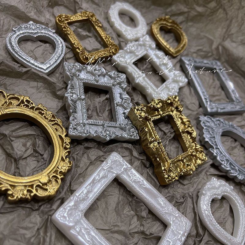 4 ชิ้น Vintage Mini กรอบรูป Retro Gold ยุโรปรูปไข่กรอบรูป DIY ตกแต่งเครื่องประดับอุปกรณ์เสริม