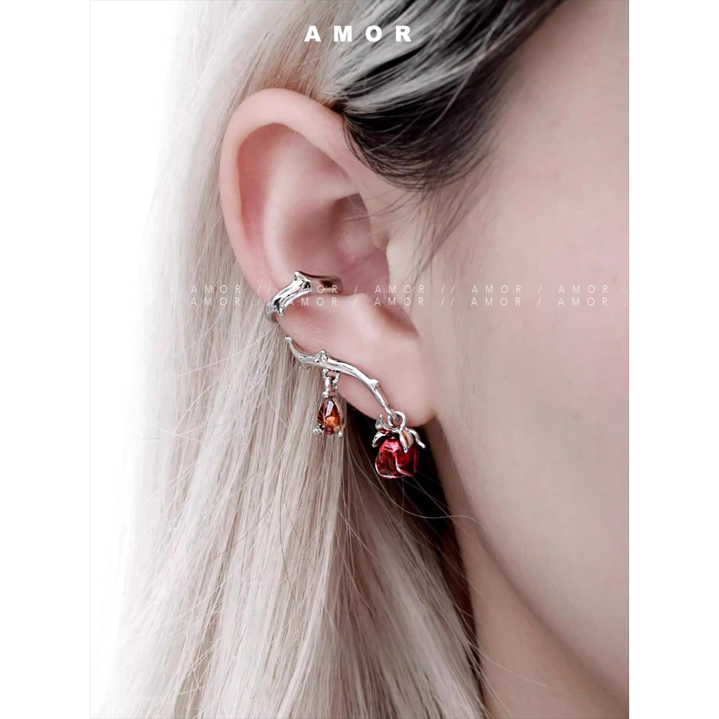 ต่างหู Forbidden Rose ดีไซน์ขอบคายหรูกว่าเดิม ไม่จำเป็นต้องเจียระไน