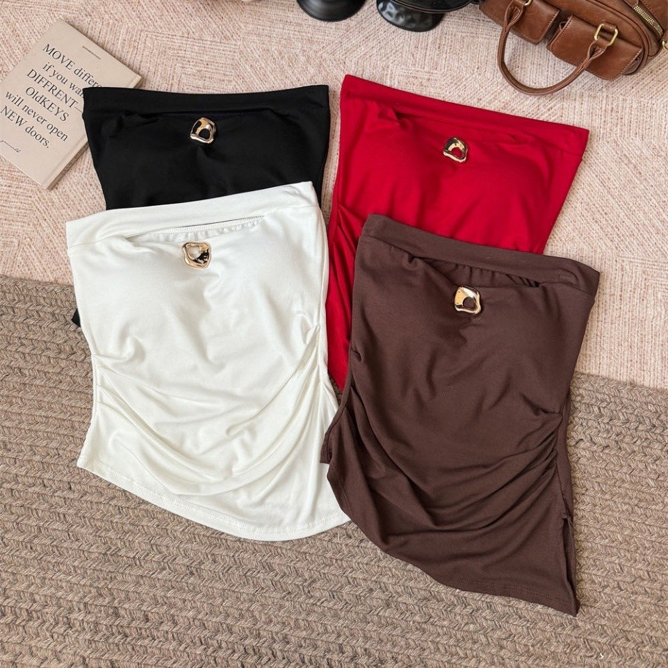 Miss Kitty เสื้อเกาะอกผู้หญิง ไม่มีแขน เปิดไหล่ ดีไซน์ไม่สมมาตร เข้ารูป สีเรียบ สไตล์เกาหลี FY10171-0 - รูปที่ 7