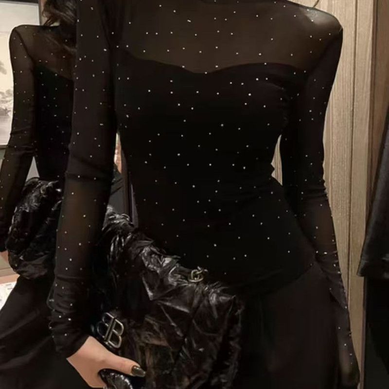 波点蕾丝打底衫烫钻薄款亮晶晶上衣带钻多巴胺废土风弯裤1.29Polka Dot Lace Base Shirt with Rhinestones, Thin Shiny Top with Rhines