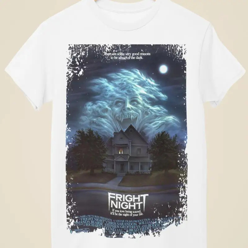 โปสเตอร์ภาพยนตร์ Fright Night ที่ได้แรงบันดาลใจจากเสื้อยืดสีขาว