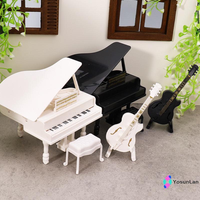 YosunLan] 1/12 ตุ๊กตาจําลองเปียโนกีตาร์ Cello รุ่นตุ๊กตาเครื่องดนตรีเฟอร์นิเจอร์ตกแต่งตุ๊กตาบ้านเครื่องประดับใหม่