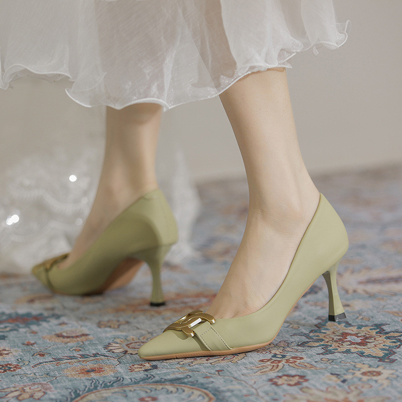 Gomini Stiletto รองเท้าส้นสูงผู้หญิง 2025 สไตล์ใหม่สไตล์ฝรั่งเศส Pointed Toe Slip-On รองเท้าปากตื้นส