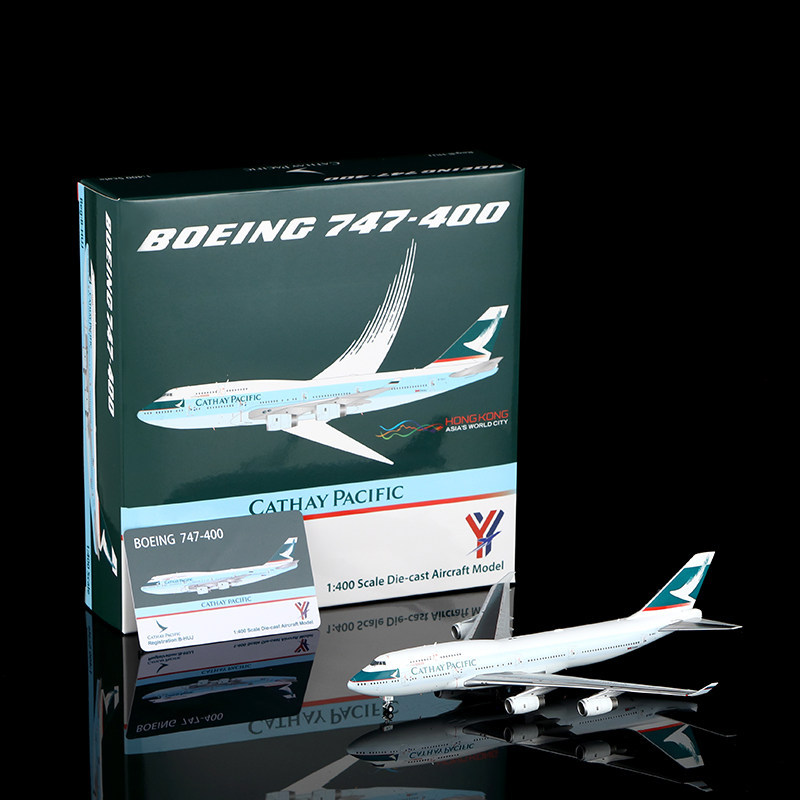 YY Wings 1/400 Cathay Pacific Airlines B747-400 B-HUJ Alloy Airliner รุ่น