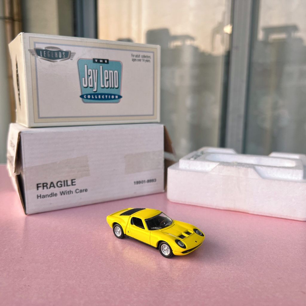 Hot Wheels 100% 100% jay leno legend Lamborghini Mura miura กล่องเดิมพร้อมสต็อกใหม่ Made in 1997 ยาง