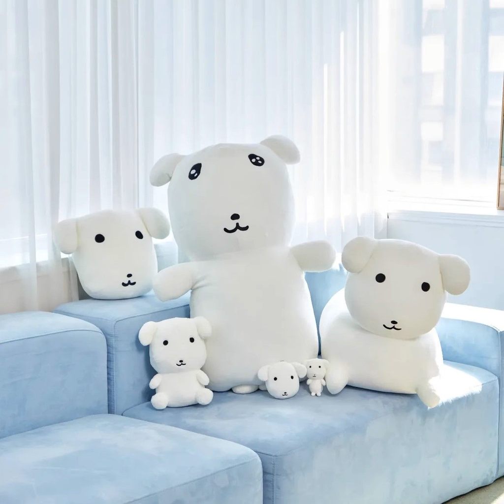 เกาหลี Daigou ganadi Little White Dog Puppy Strawberry Little Grey Pendant Plush Large Doll Pillow P