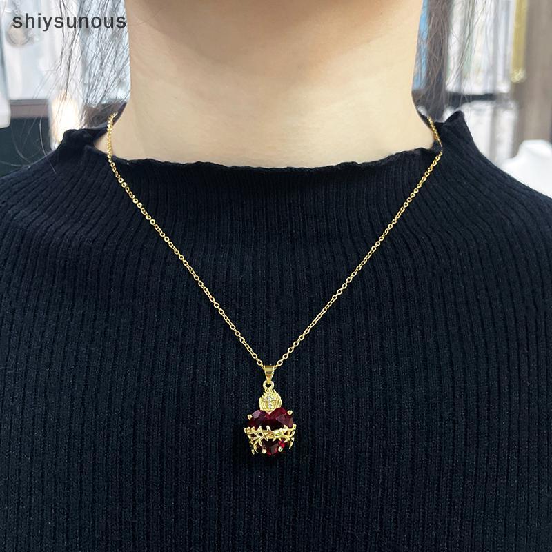 [shiysunous] อินเทรนด์พระเยซูศักดิ์สิทธิ์หัวใจข้ามเค้นคอ Nelace พร้อมเพทายสีแดงสําหรับผู้หญิง FFF