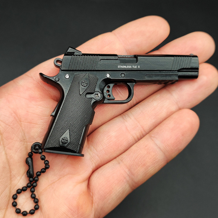 Metal Gun Model for PlayerUnknown's Battlegrounds1:3Kimber1911Model Keychain Gaming Weapon Military 