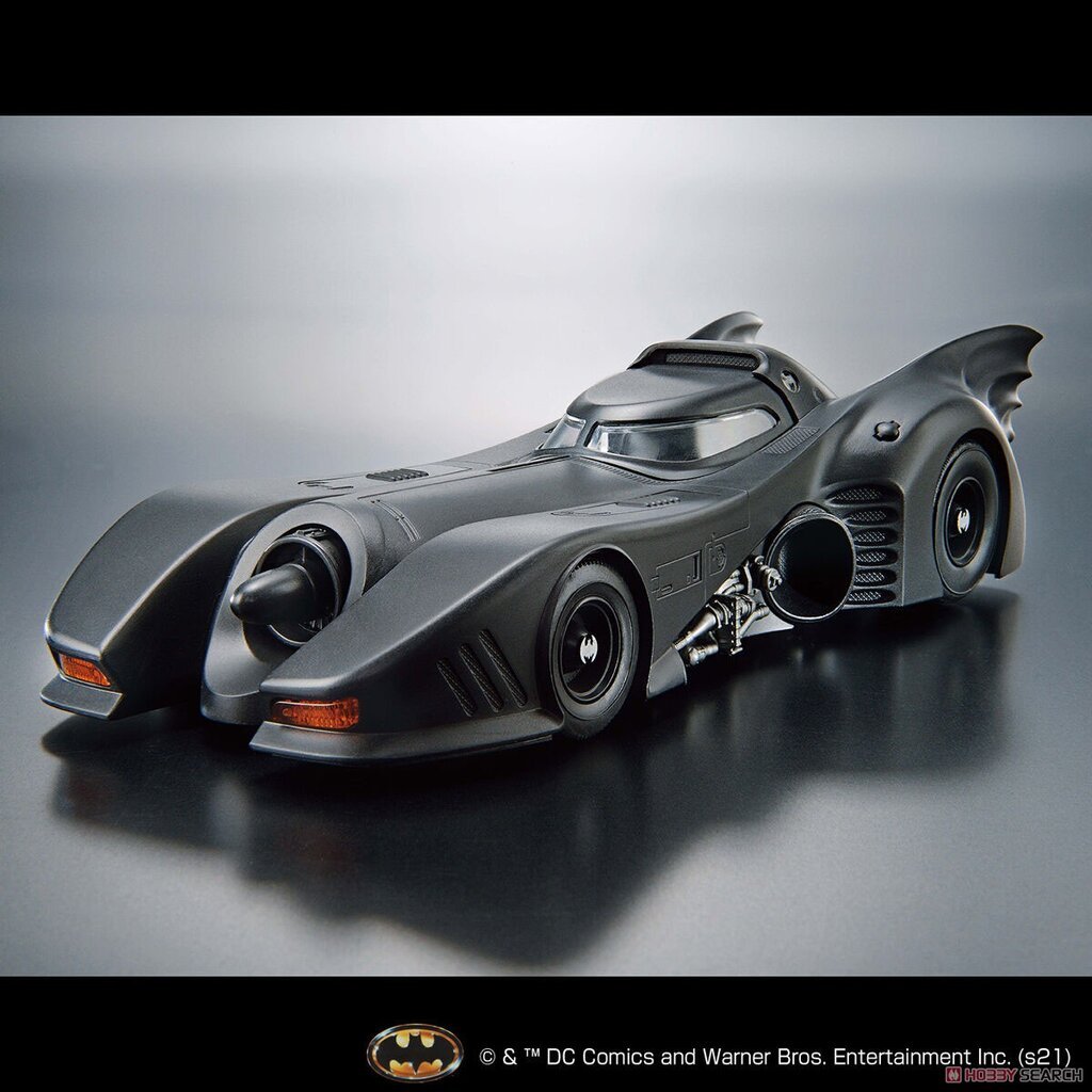 Bandai 1/35 Batmobile (Batman Begins Ver) 4573102621849 (Plastic Model)