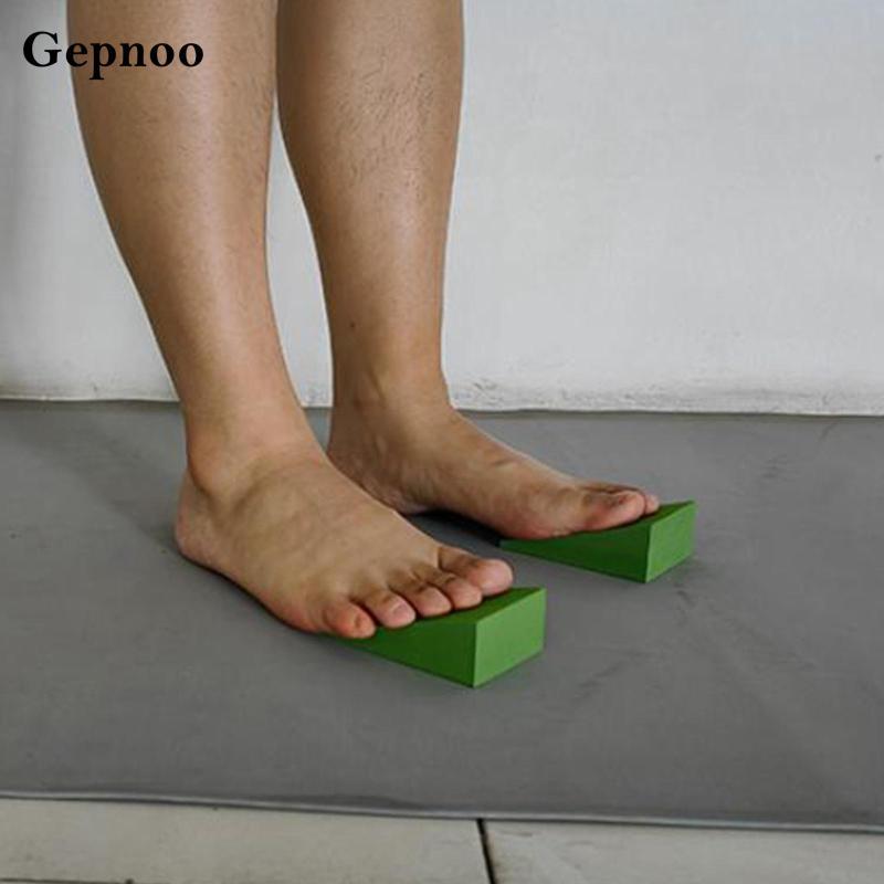 Gepnoo ฟองนวดโยคะ Wedge รองขาและหลัง ขนาด 2 ชิ้น ออกแบบมาเพื่อการฝึกโยคะและการยกน้ำหนัก พร้อมระบบป้องกันการเลื่อน
