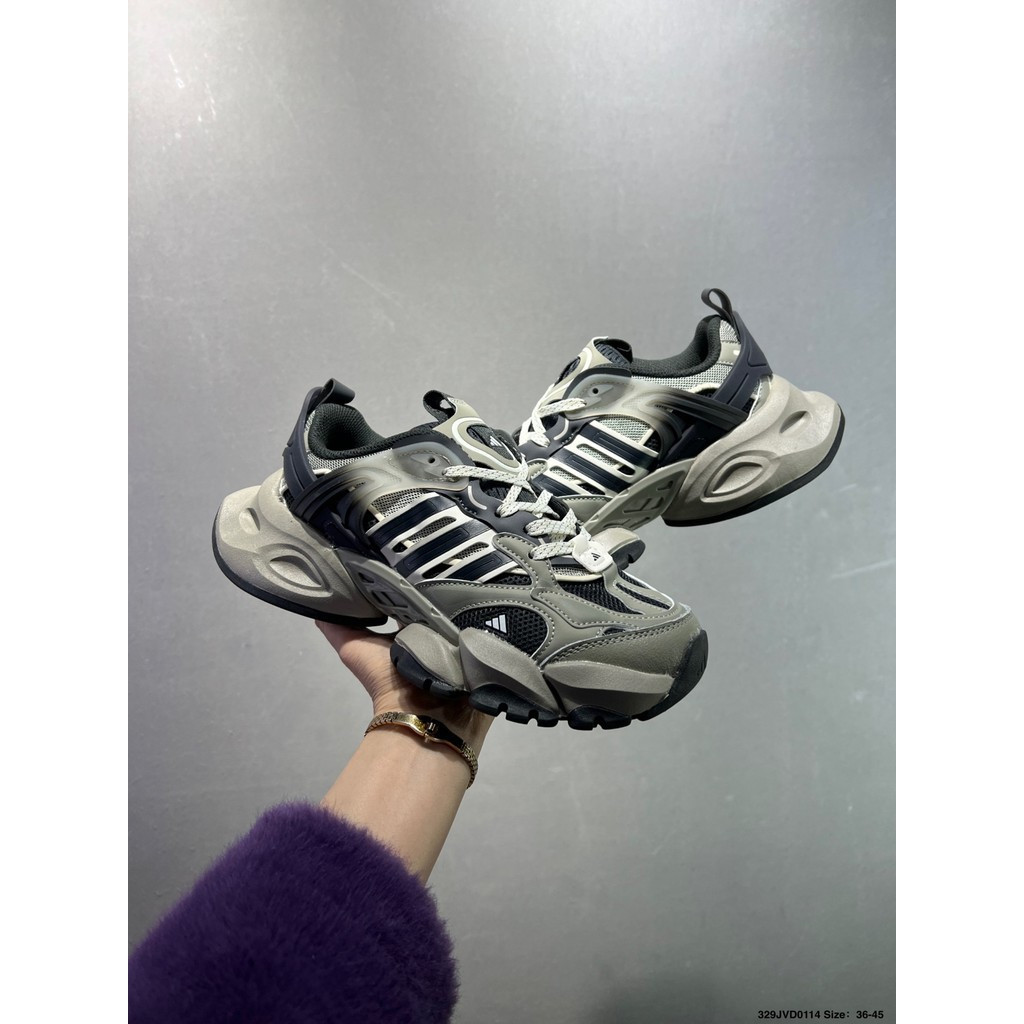 Adidas XLG Runner Deluxe - รองเท้าผ้าใบ 1QJA