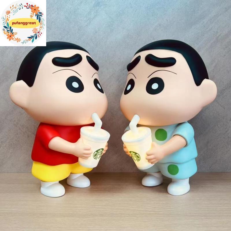 Pufanggreat 1 ชิ้นไวนิลนมชาถ้วยเรืองแสงเดสก์ท็อปเครื่องประดับ 25 ซม.ใหม่ Crayon Shin-Chan มือตุ๊กตา 