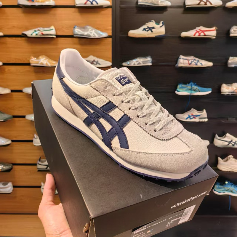 NEW FASHION TREND รองเท้าผ้าใบรองเท้าสําหรับผู้หญิง