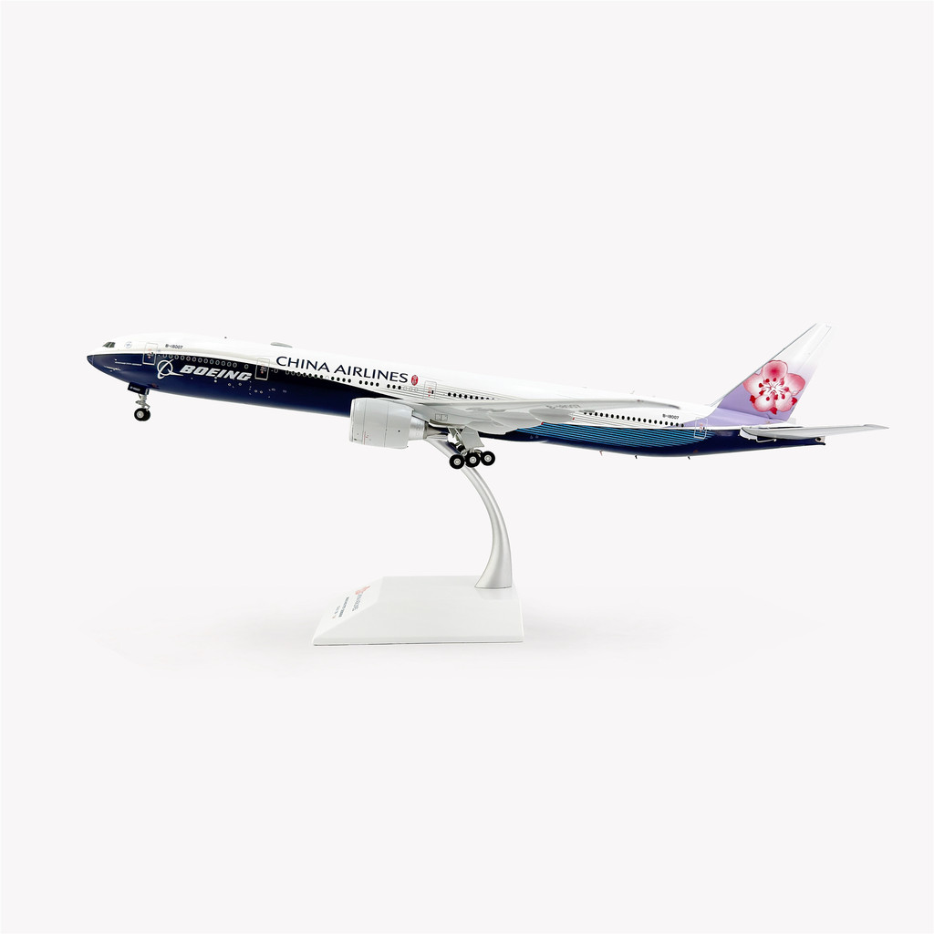 JC Wings China Airlines B777-300ER B-18007 เครื่องบินรุ่น 1/200