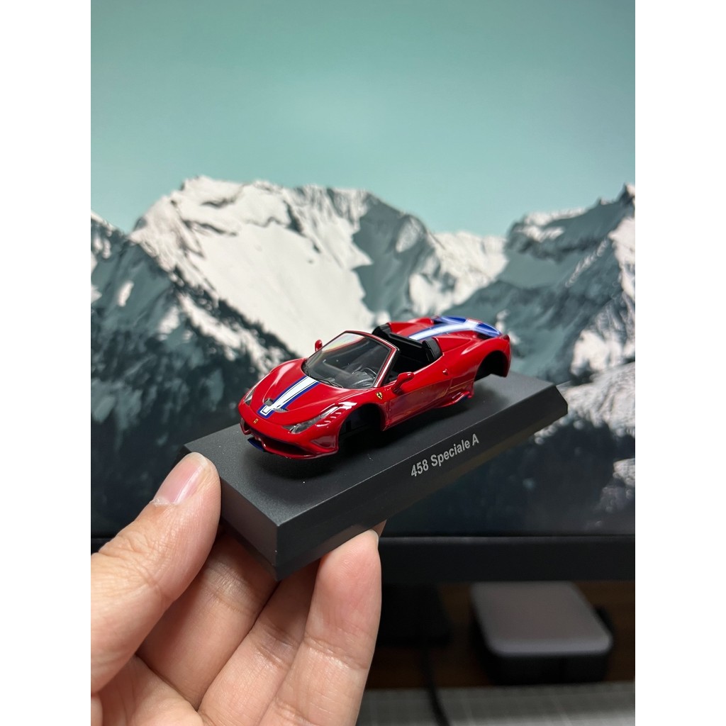 1/64 Jingshang kyosho Ferrari 458 specialeA Red Ferrari 458 Speciale A กล่องการ์ดที่ประกอบใหม่ผลิตภั