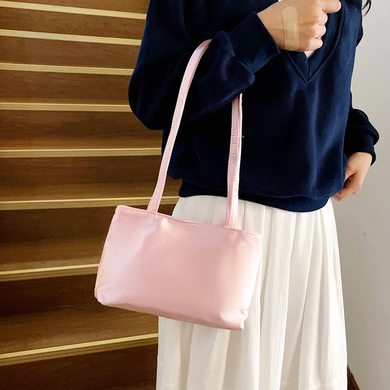 Satin Shoulder Portable Underarm Small Square Bag All-Match Retro Commuter Bag