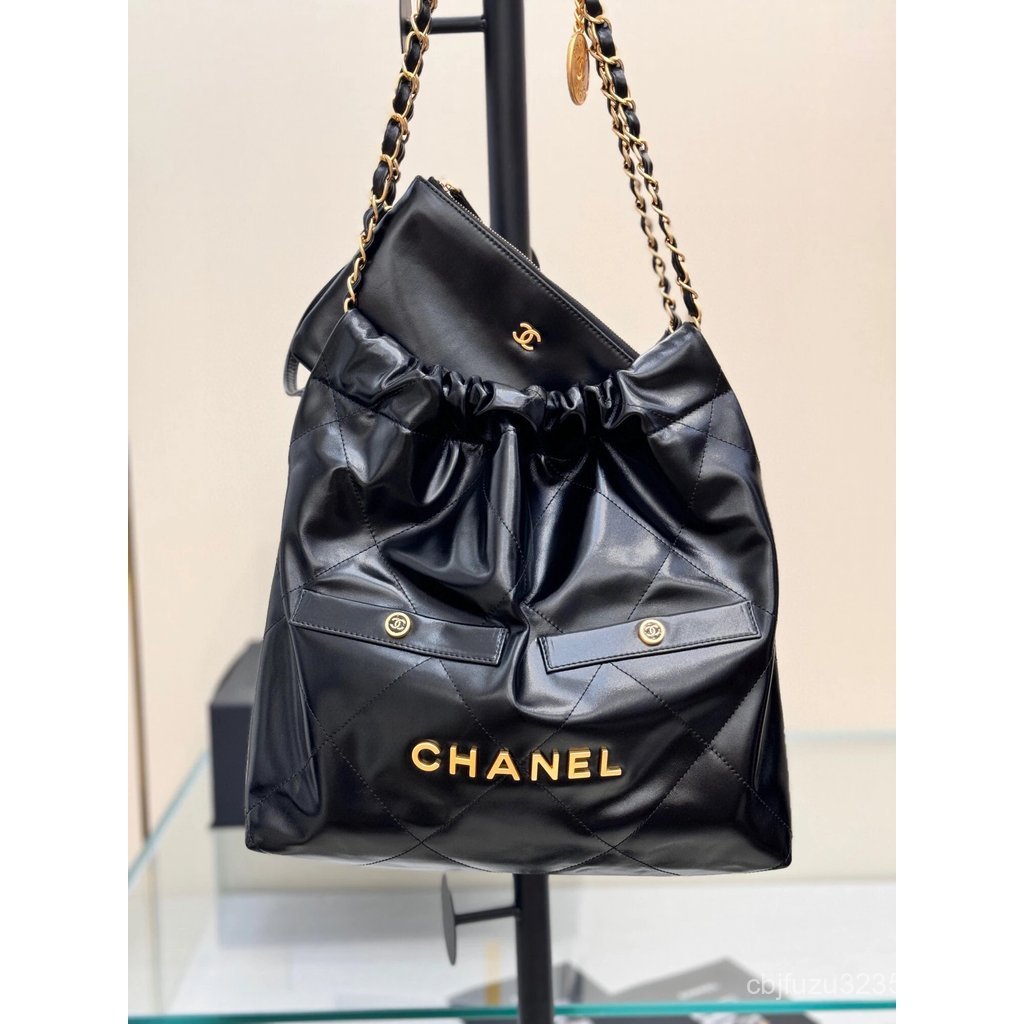 CHANEL 24B กระเป๋าช้อปปิ้งสำหรับแม่และเด็ก ออกแบบทันสมัยพร้อมสายโซ่