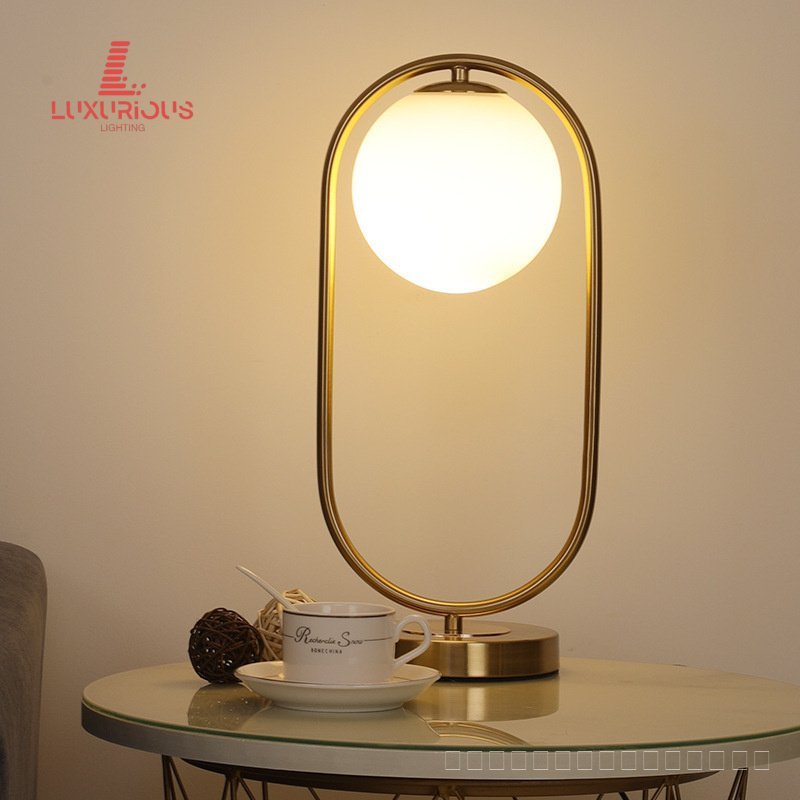 Creative Bedside Lamp  Bedroom Table Lamp Living Room Dimmable Light Fixture Lamp Metal scandinavian