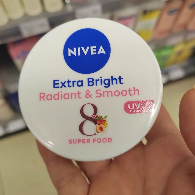 ฮ่องกงนําเข้า Nivea Whitening Repair Cream Moisturizing Nourishing Dry Damy Skin Cream 100ml1.28 bd