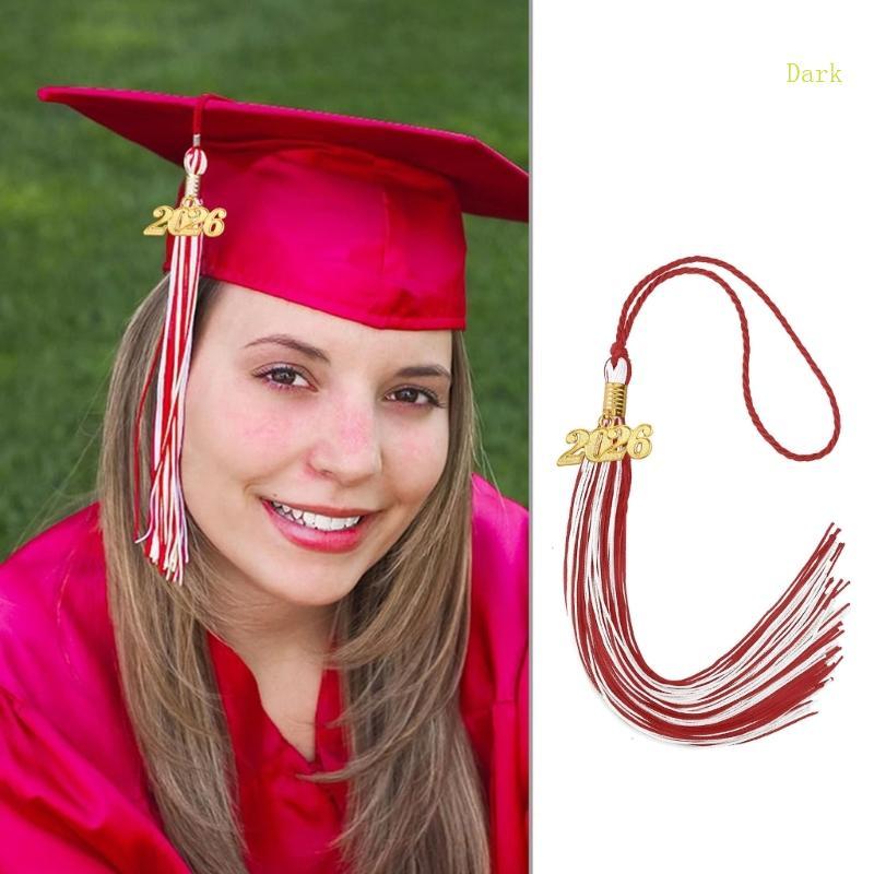 Dark 2026 การค้าขายพู่ปี Charm หมวกสําเร็จการศึกษาพู่สําหรับ Gowns หมวก