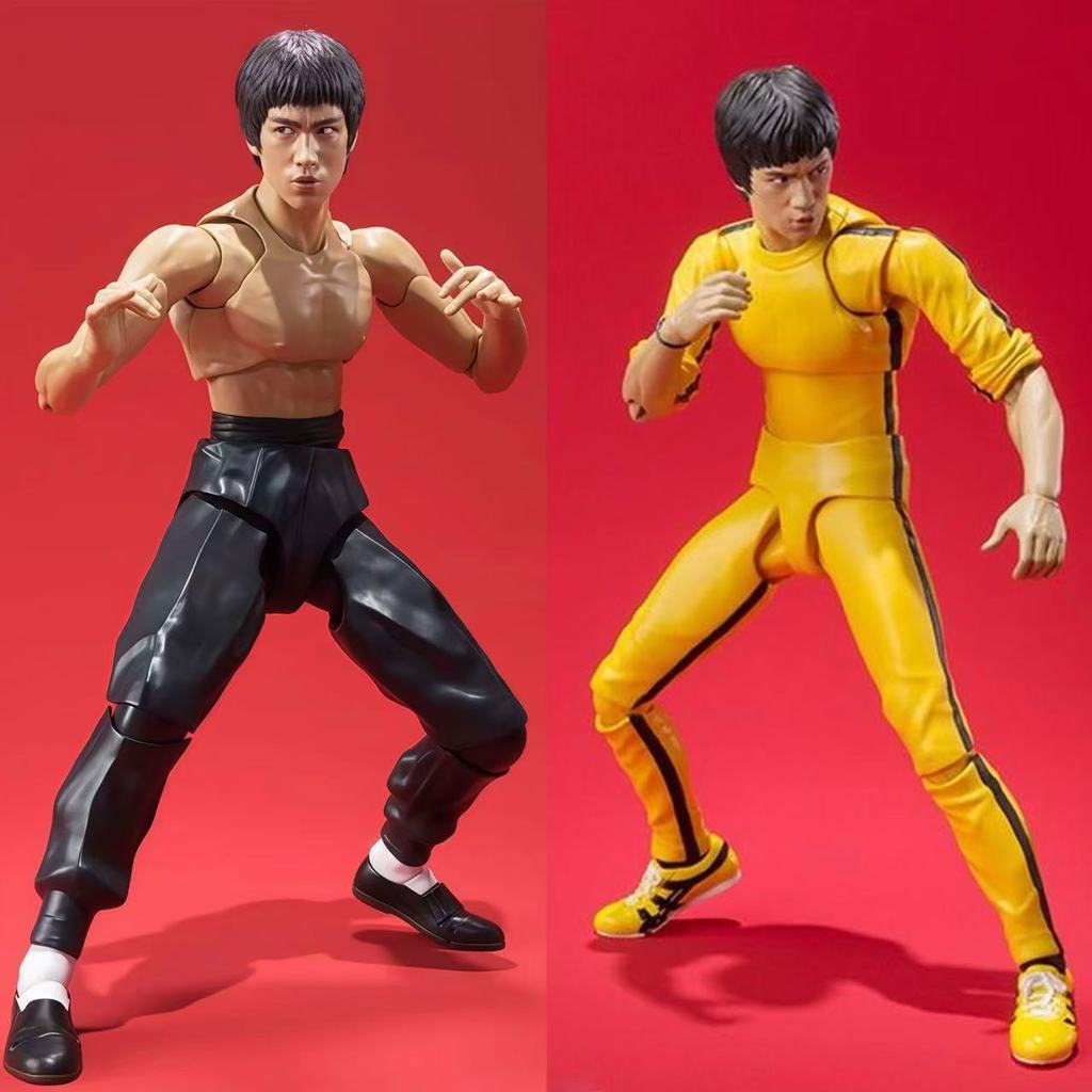 ภาพยนตร์ สินค้ารุ่นแรก Bruce Lee เสื้อผ้าสีเหลืองรุ่นที่สอง Bruce Lee กางเกงสีดํา Joint Action Figur